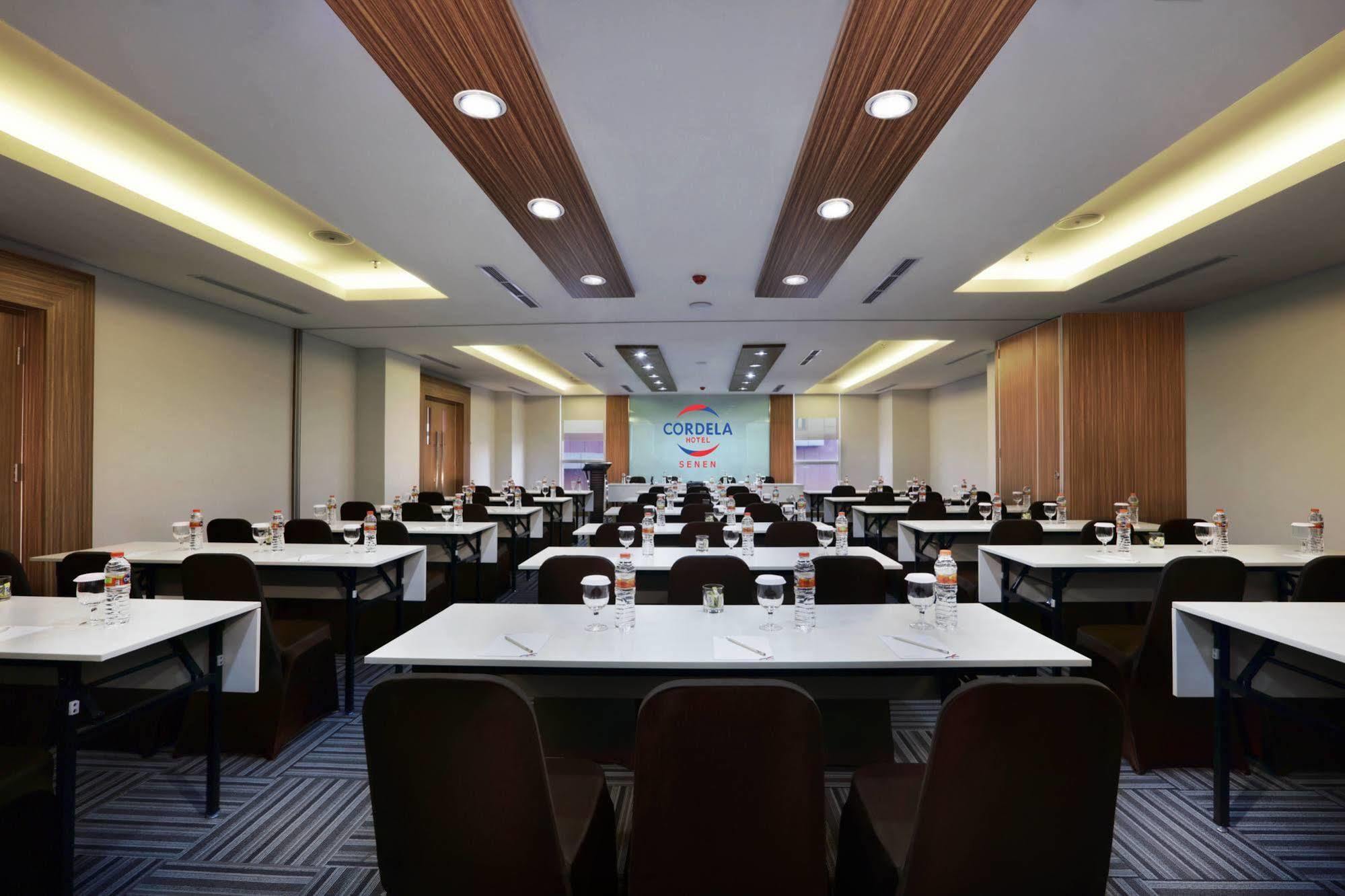 Cordela Senen Jakarta Exterior photo