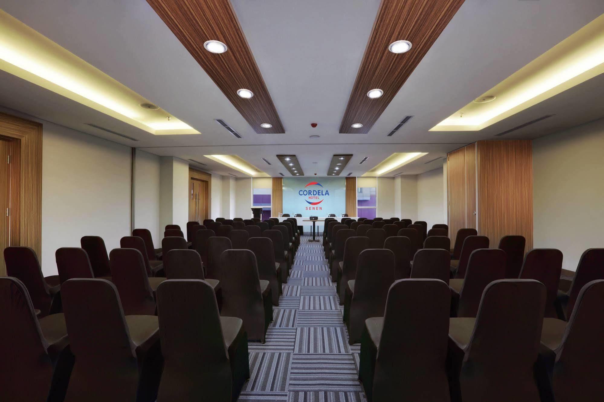 Cordela Senen Jakarta Exterior photo