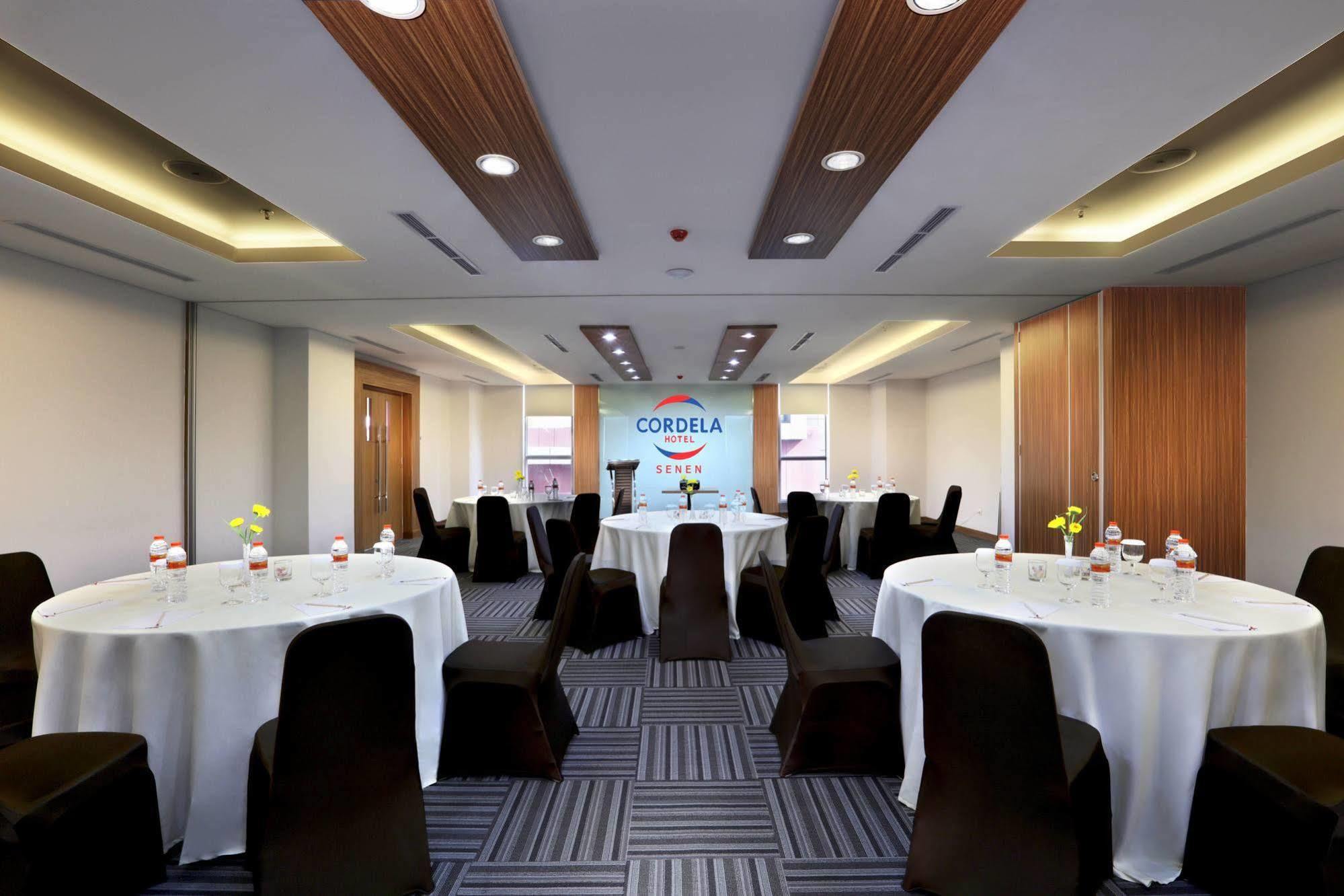 Cordela Senen Jakarta Exterior photo